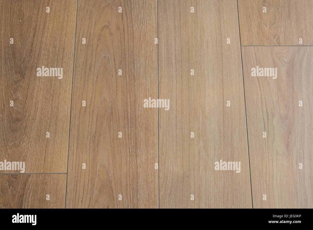 Assi di legno o tavole in diagonale o linee Foto stock - Alamy