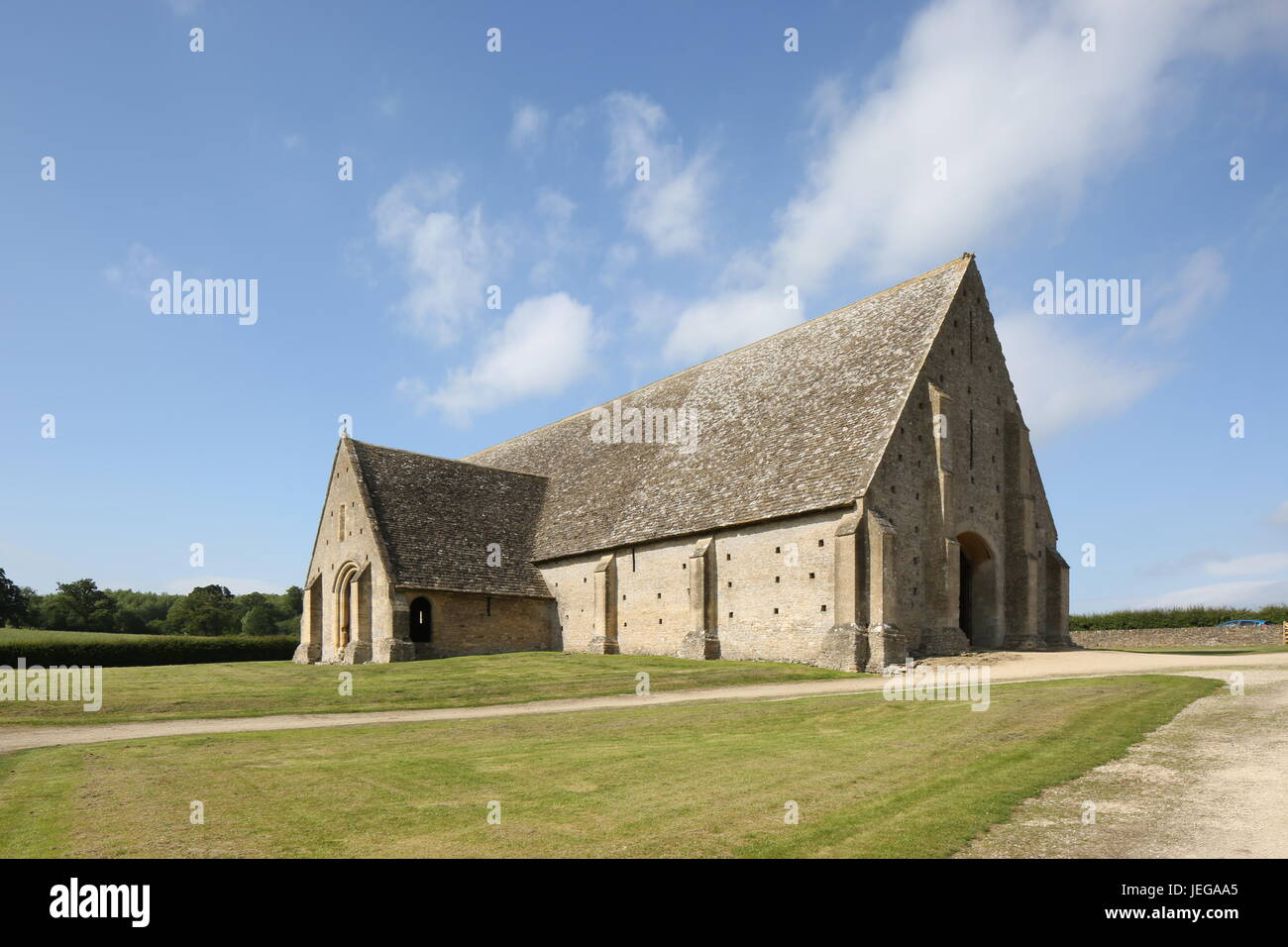 Grande Coxwell, granaio medievale, Oxfordshire, vista da sud-ovest Foto Stock