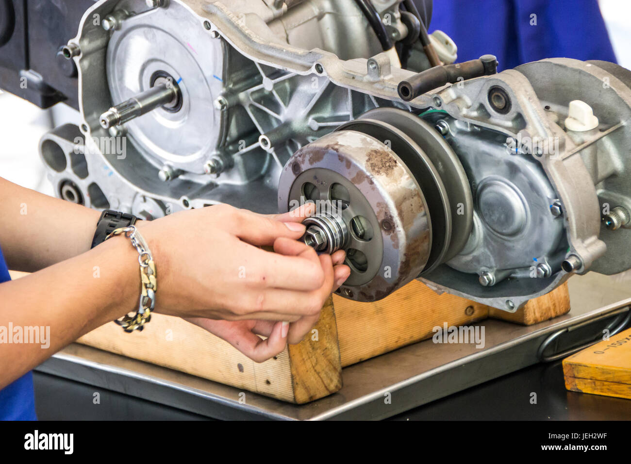 Macchina composita ingranaggio. Sfondo dell'industria ruote dentate. Passi importanti nel settore. Di sicurezza e standard Foto Stock