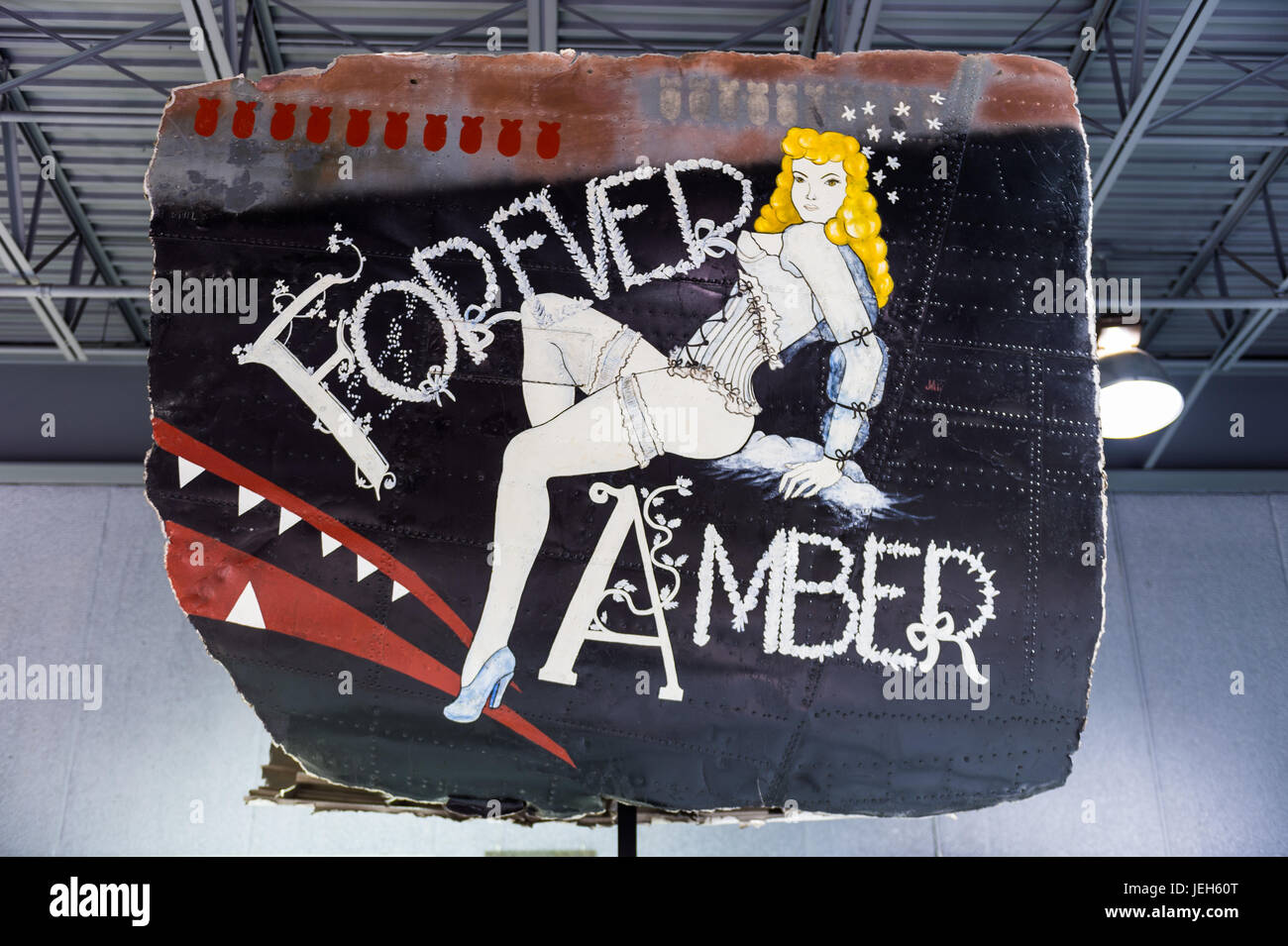 Oshkosh, WI - 3 Marzo 2017: un pezzo di naso arte dalla seconda guerra mondiale gli aeromobili dotati di Forever Amber Foto Stock