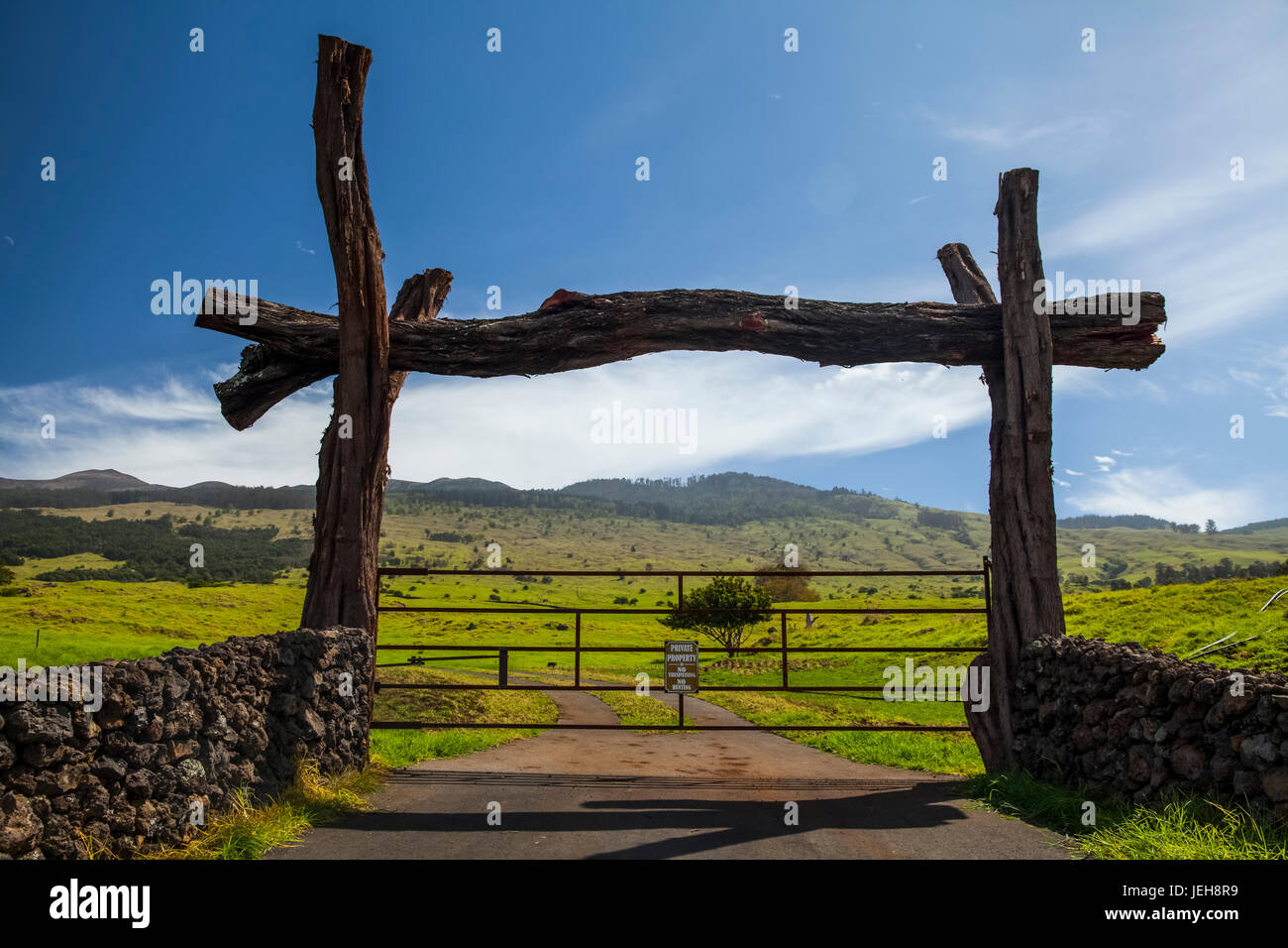 Ranch privato con cancello; Ulupalakua, Maui, Hawaii, Stati Uniti d'America Foto Stock