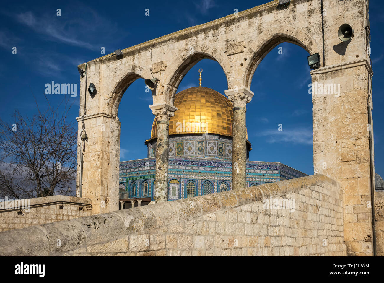 Montagna del Tempio e Cupola della roccia, la Città Vecchia di Gerusalemme. Gerusalemme, Israele Foto Stock