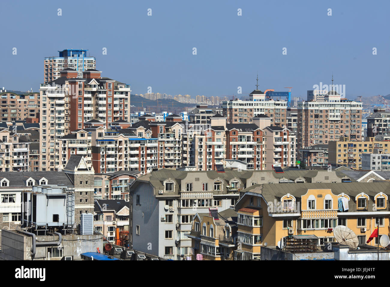 DALIAN-nov. 1. Il paesaggio di Dalian. Con 1700 abitanti per km quadrato Dalian classificato 33 sulla lista "la più grande città del mondo classificato da una popolazione Foto Stock