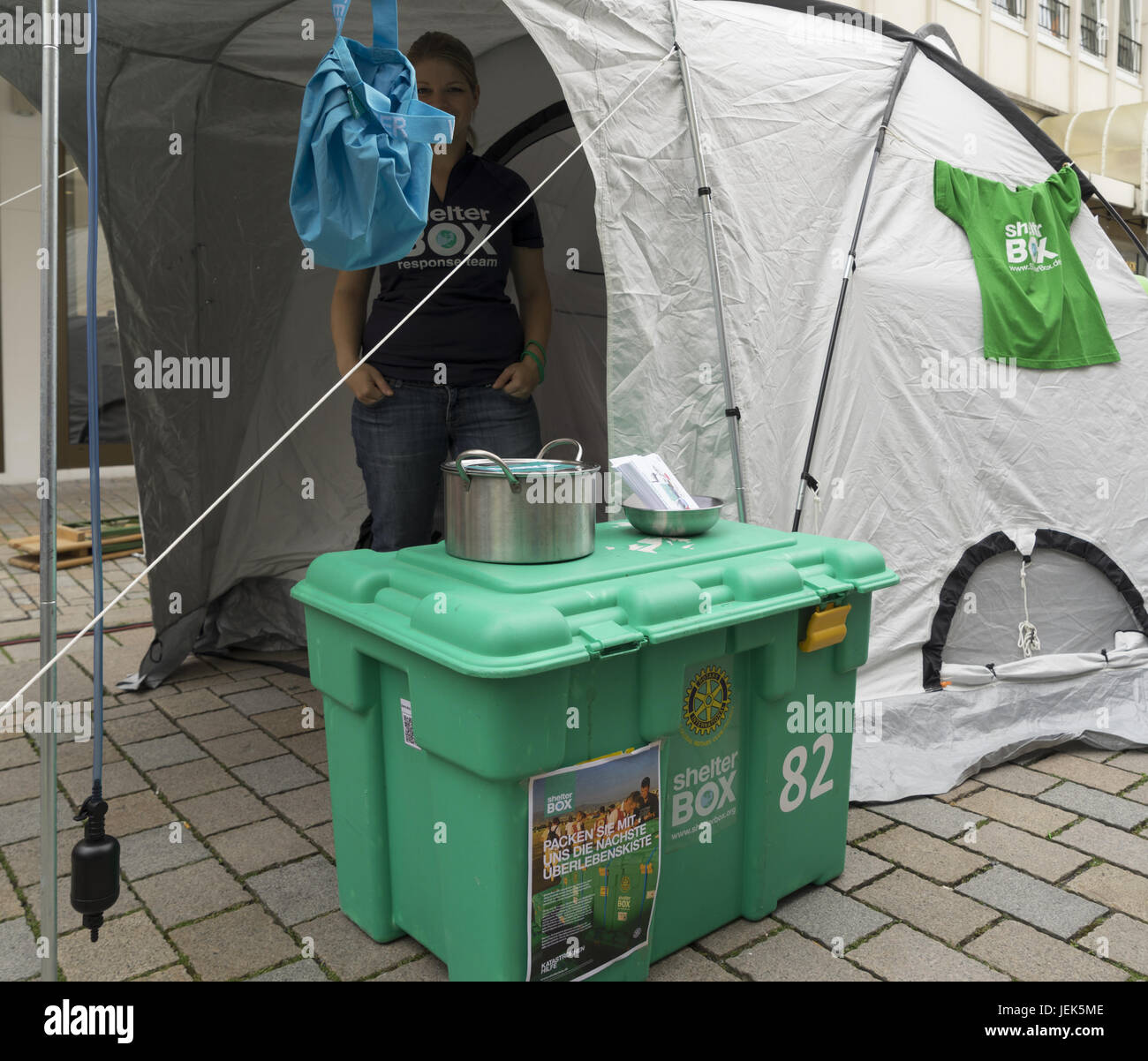 Kit di sopravvivenza Shelter Boy per soccorsi Foto Stock