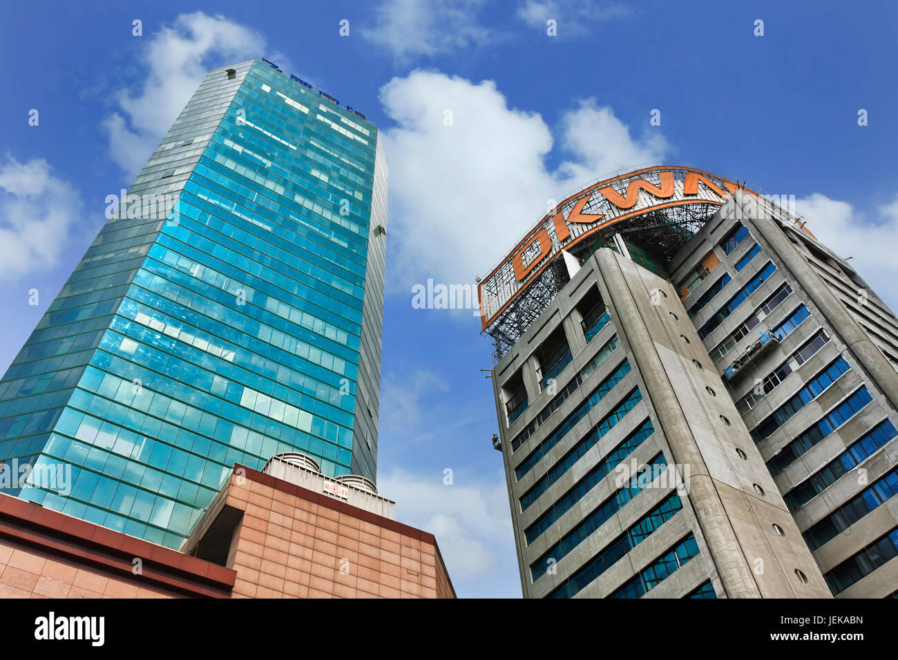 SHANGHAI-AGO. 28. Sede centrale di Okwap. OKWAP con sede a Taiwan è un'azienda di prodotti per la comunicazione elettronica operante in Cina. Foto Stock