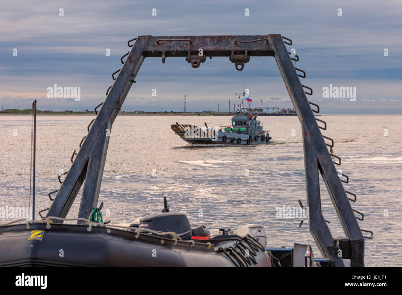 Traghetto nel porto di Anadyr, Chukotka Provincia, Estremo Oriente Russo Foto Stock