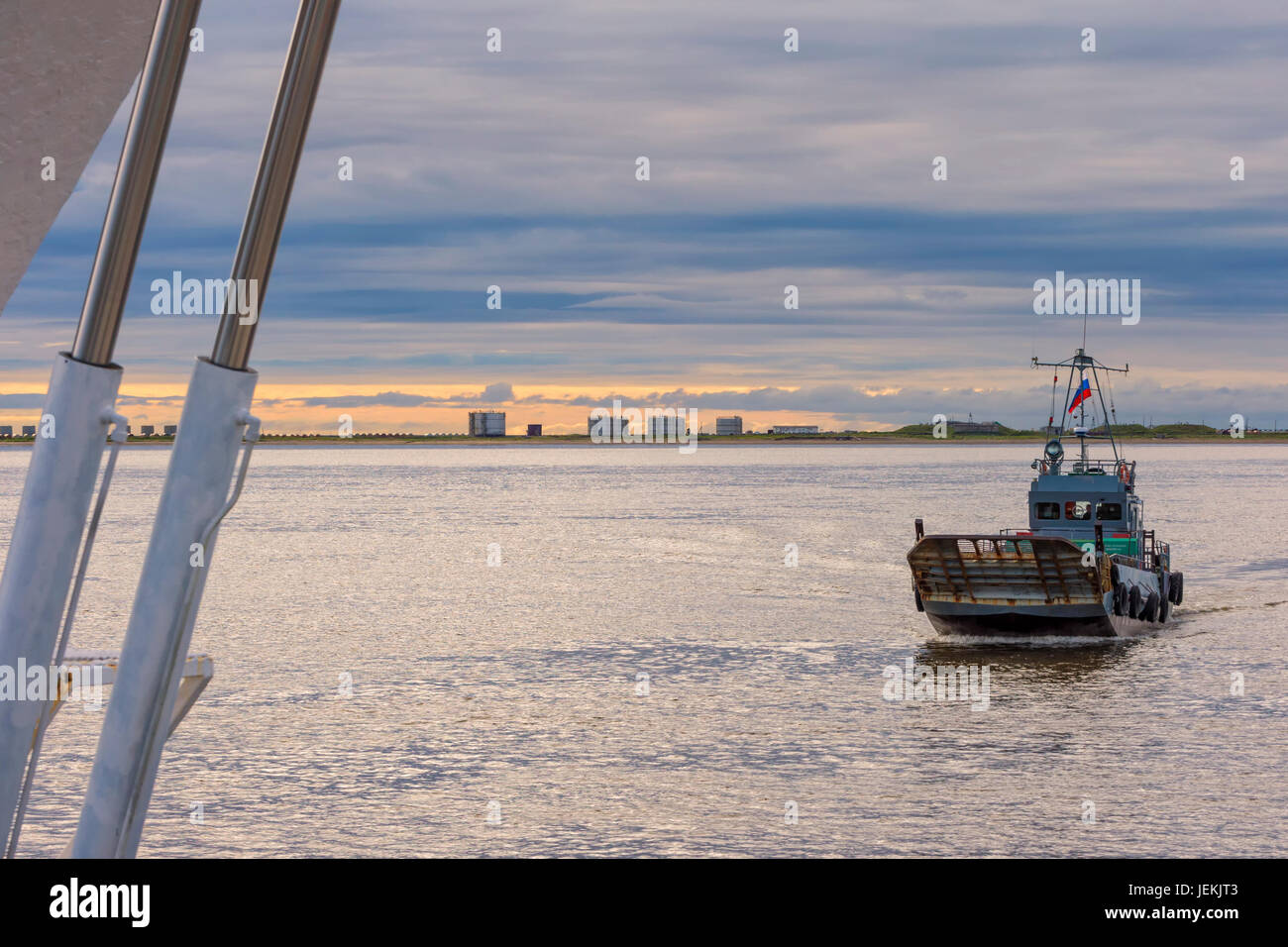 Traghetto nel porto di Anadyr, Chukotka Provincia, Estremo Oriente Russo Foto Stock