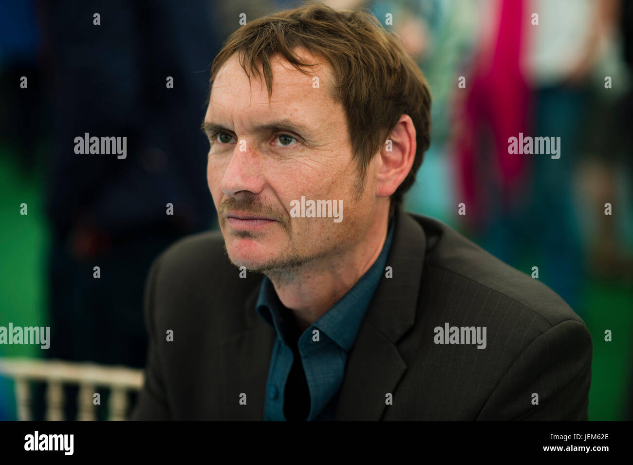 Norman Ohler, il New York Times autore di bestseller, scrittore e sceneggiatore, meglio conosciuto per il suo libro attaccato: farmaci nella Germania nazista, che è stata pubblicata in oltre 25 lingue, che figurano al 2017 Hay Festival della letteratura e delle arti, Hay on Wye, Wales UK Foto Stock