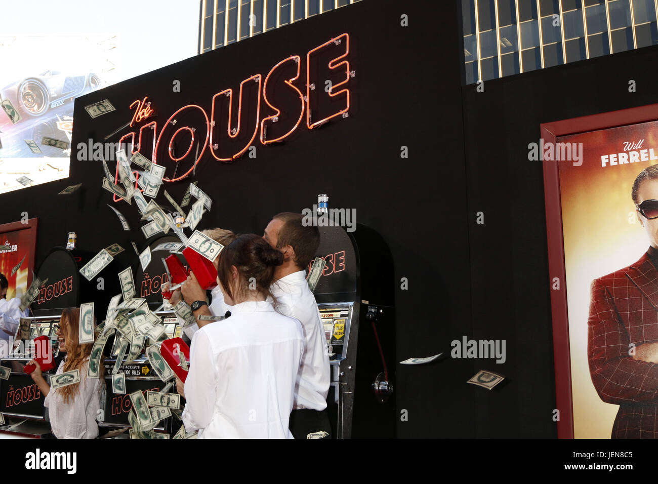 Los Angeles, CA, Stati Uniti d'America. Il 26 giugno, 2017. Atmosfera a ''La Casa " Premiere al cinese TCL teatro IMAX il 26 giugno 2017 a Los Angeles, CA Credito: Kay Blake/ZUMA filo/Alamy Live News Foto Stock