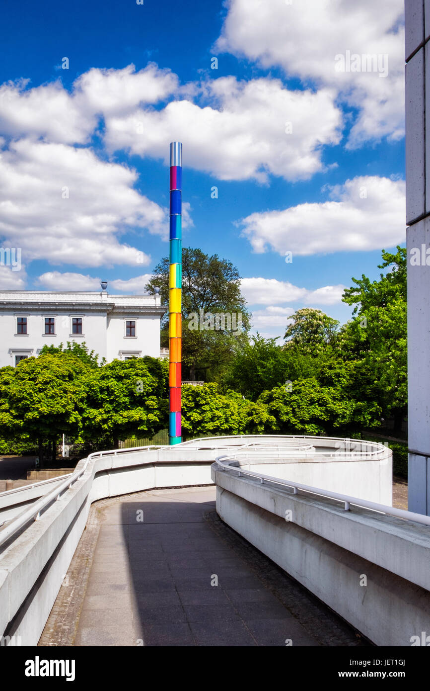 Berlino,Tiergarten.L'edificio Bauhaus, Archivio Bauhaus,Museo del design è un centro di documentazione con spazi per esposizioni progettato da Walter Gropius Foto Stock