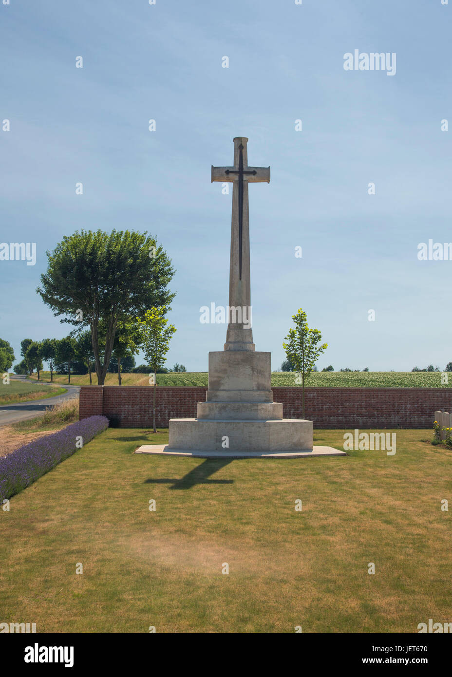 Strada QUEANT cimitero, BUISSY, Francia Foto Stock