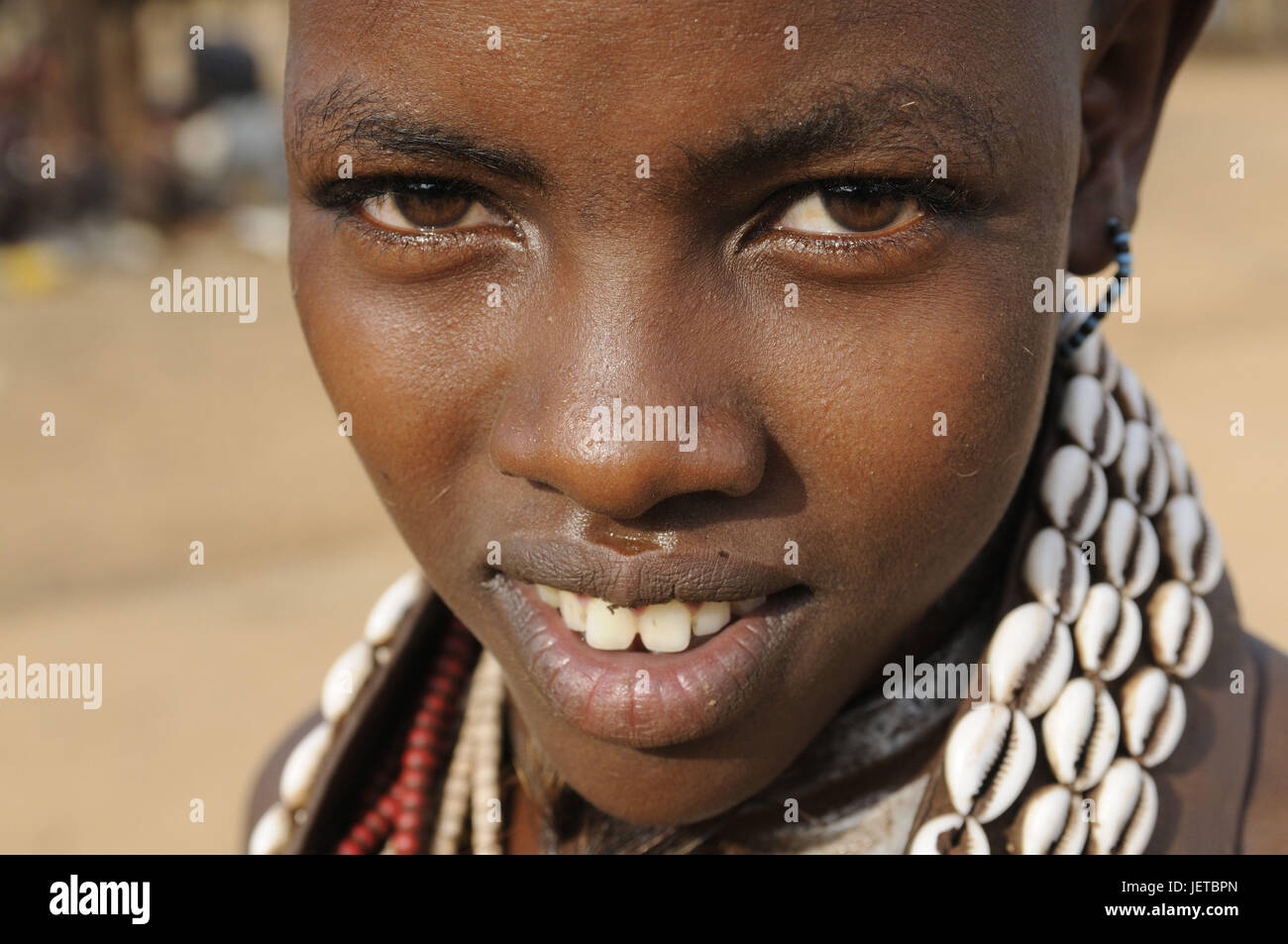 Le ragazze di tribù Hamar, Omotal sud, sud Etiopia, Foto Stock