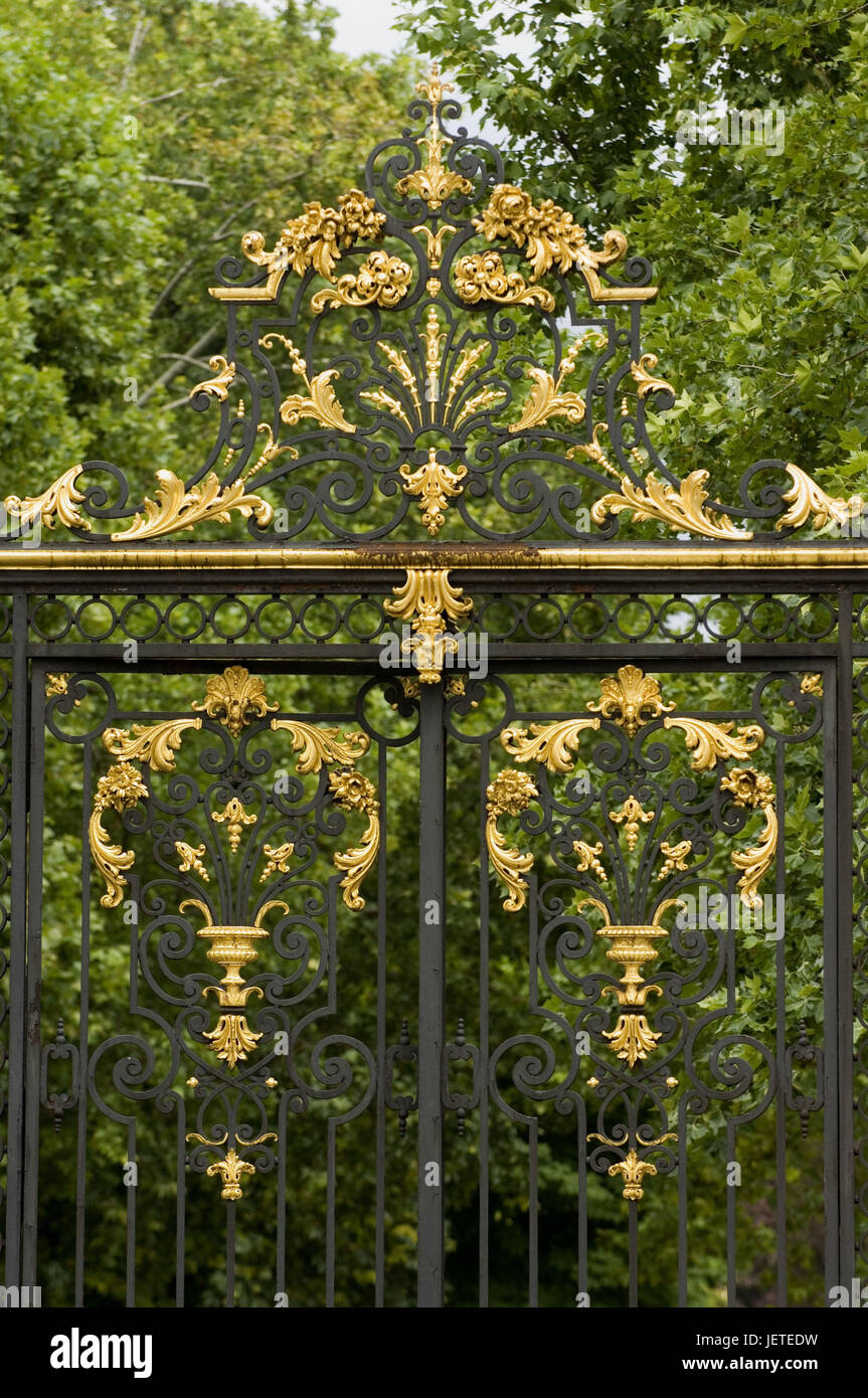 Francia, Paris, Parc Monceau, gate, dettaglio Foto Stock