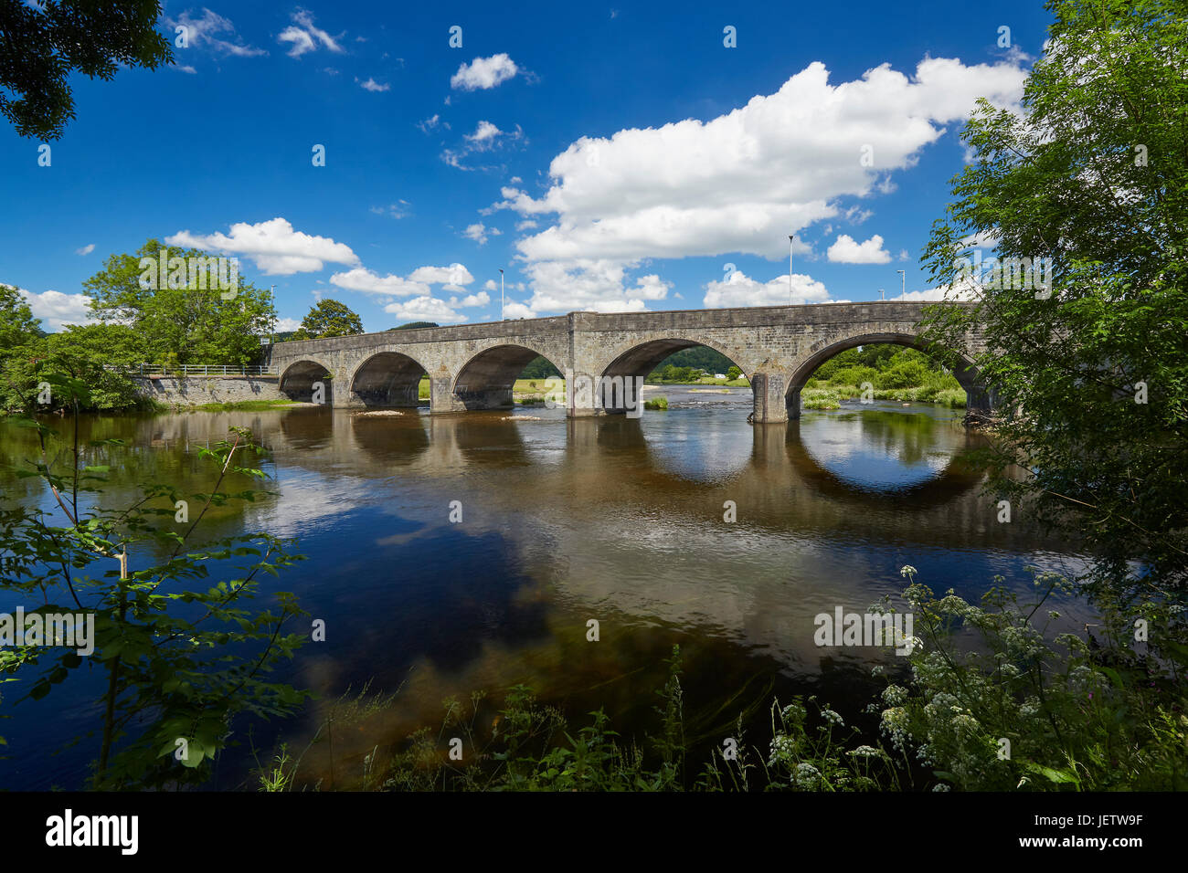 Ponte sul fiume Wye Builth Wells Powys Wales UK Foto Stock