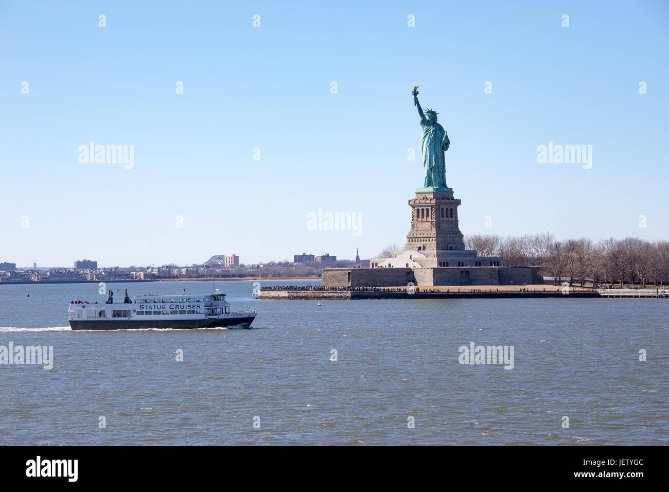 Statua di Traghetti Crociere e la Statua della Libertà, Foto Stock