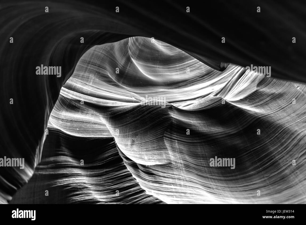 Abbassare Antelope Canyon in Arizona in bianco e nero Foto Stock