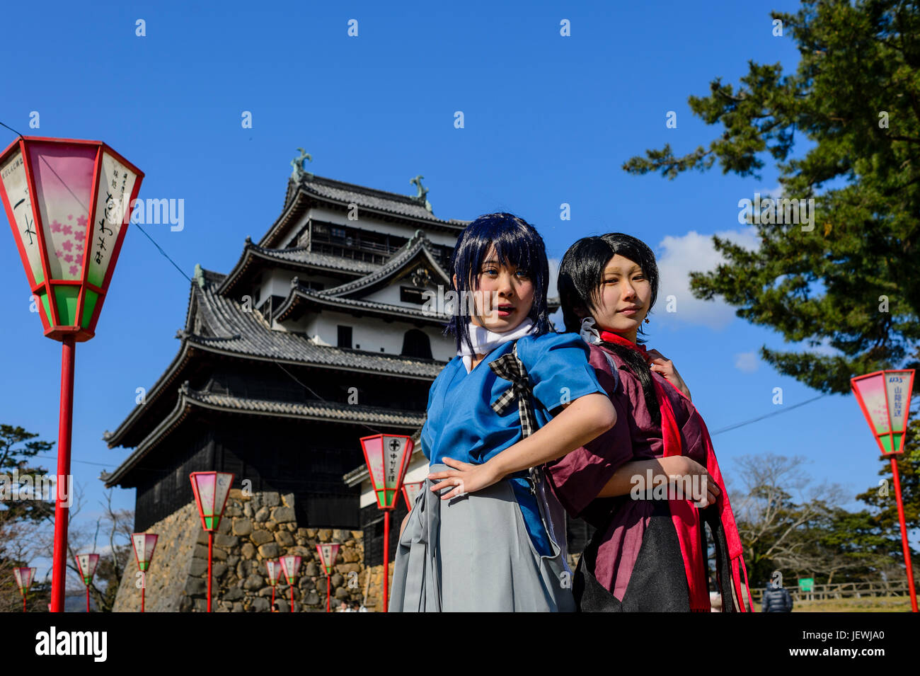 Ragazze a Matsue castello Foto Stock