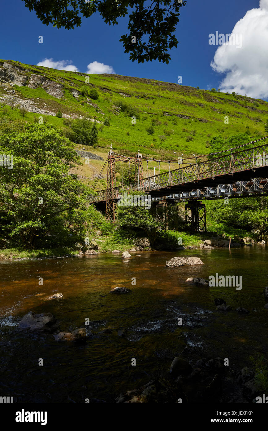 Elan Village Suspension Bridge Elan Valley Rhayader Powys Wales UK Foto Stock