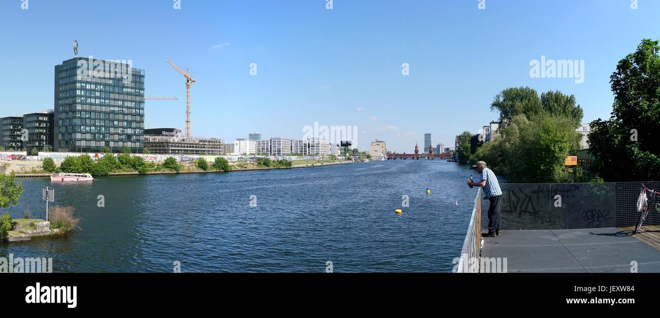 Ricchezza e povertà a Berlino Foto Stock