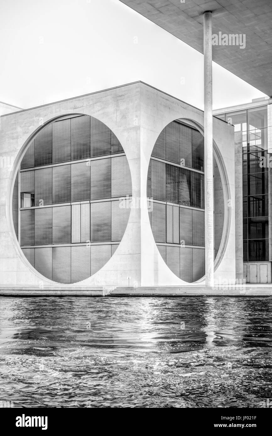 Architettura moderna a Berlino Foto Stock