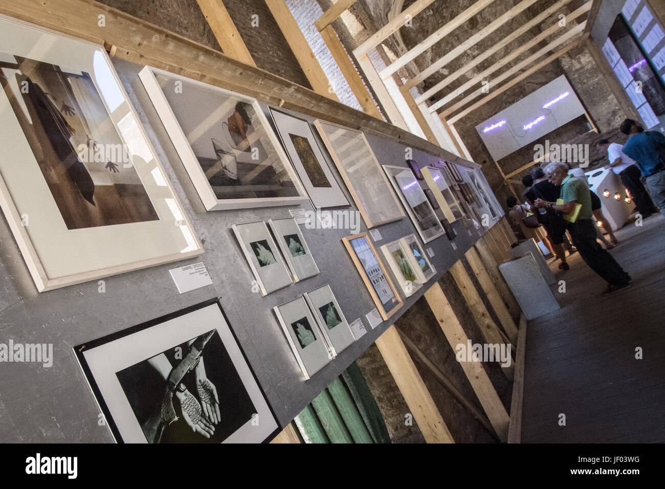 Roma, Italia. Il 27 giugno, 2017. La mostra "Da Duchamp a Cattelan'. L'arte contemporanea sul Palatino'fino al 29 Ottobre. Credito: Andrea Ronchini/Pacific Press/Alamy Live News Foto Stock