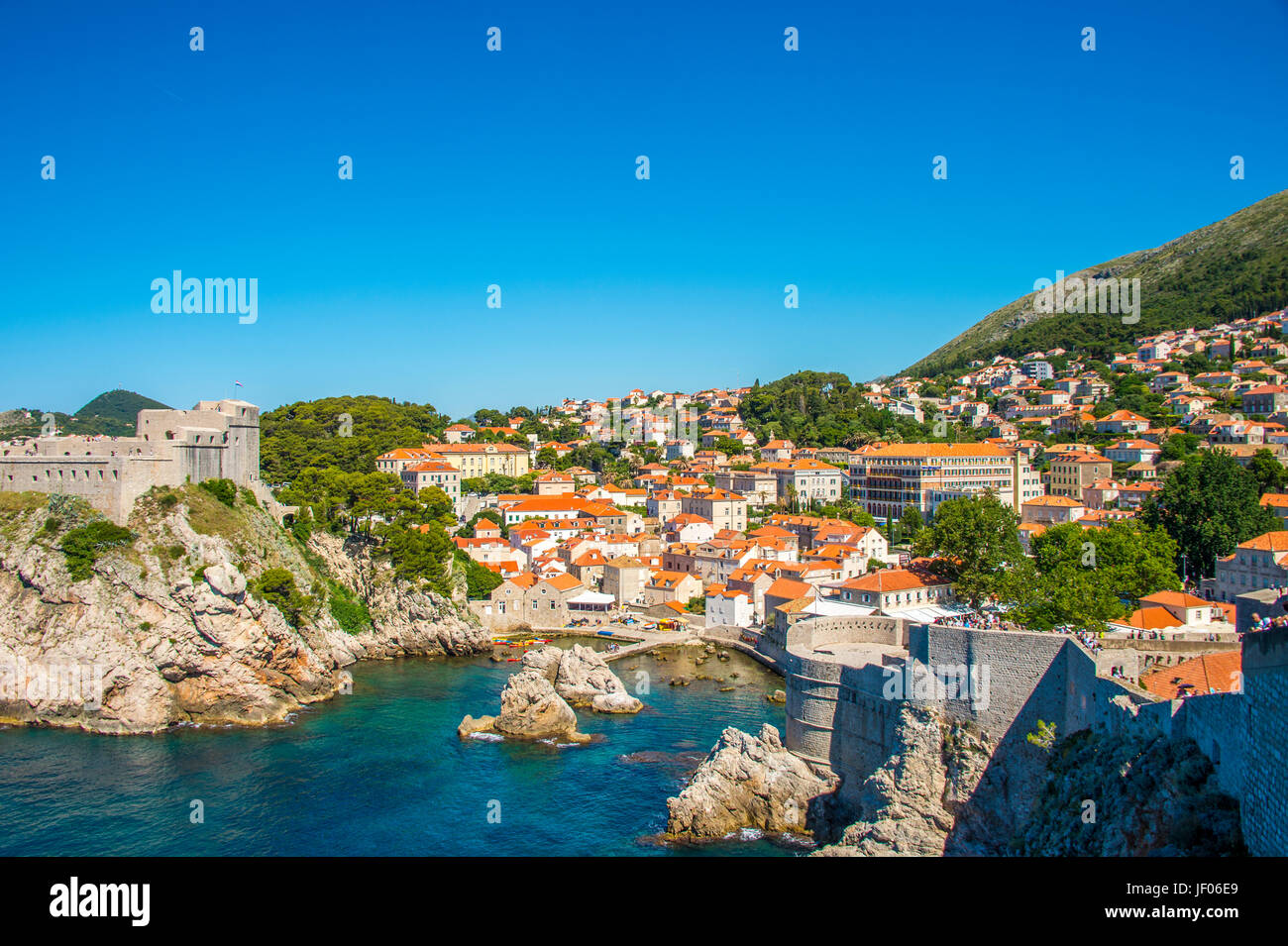 Fort Lovrijenac o la fortezza di San Lorenzo, spesso chiamata "Gibilterra di Dubrovnik", è una fortezza fuori dalle mura occidentali della città di Dubrovnik. Foto Stock