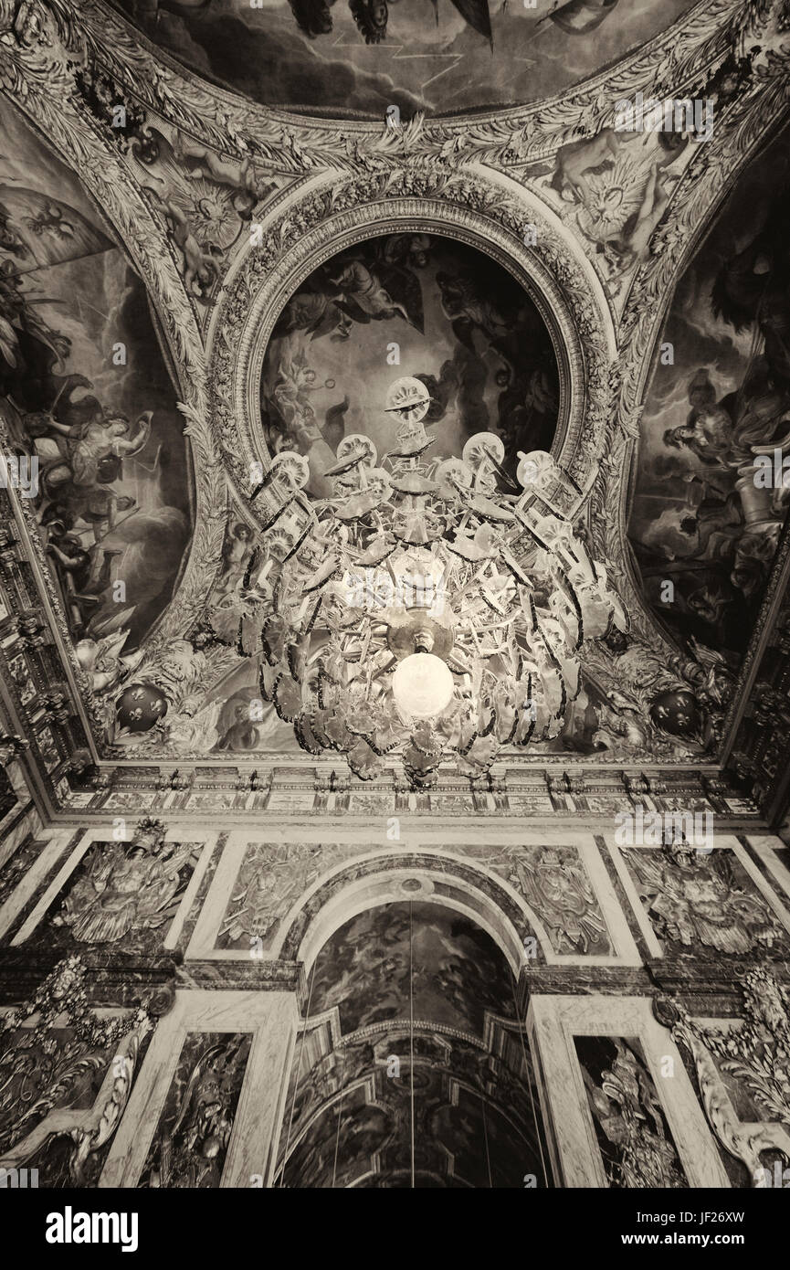 Sala degli Specchi nel palazzo di Versailles Foto Stock