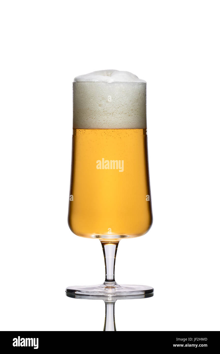 Bicchiere da birra con la schiuma Foto Stock