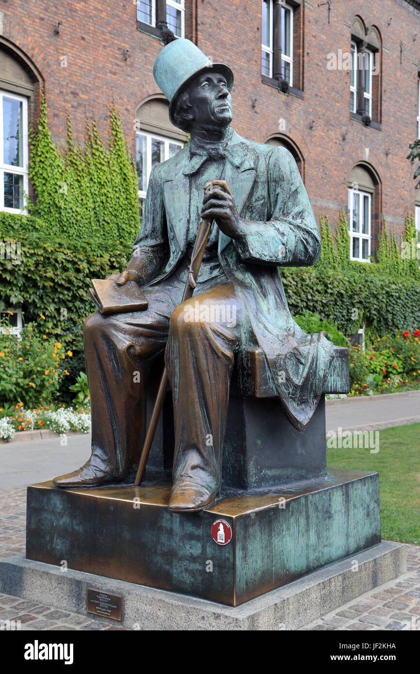 Copenaghen, Statua di Hans Christian Andersen Foto Stock