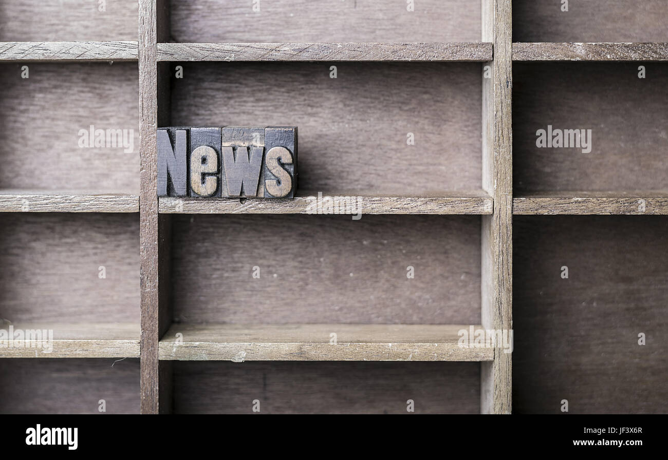 Lettera di legno News Foto Stock