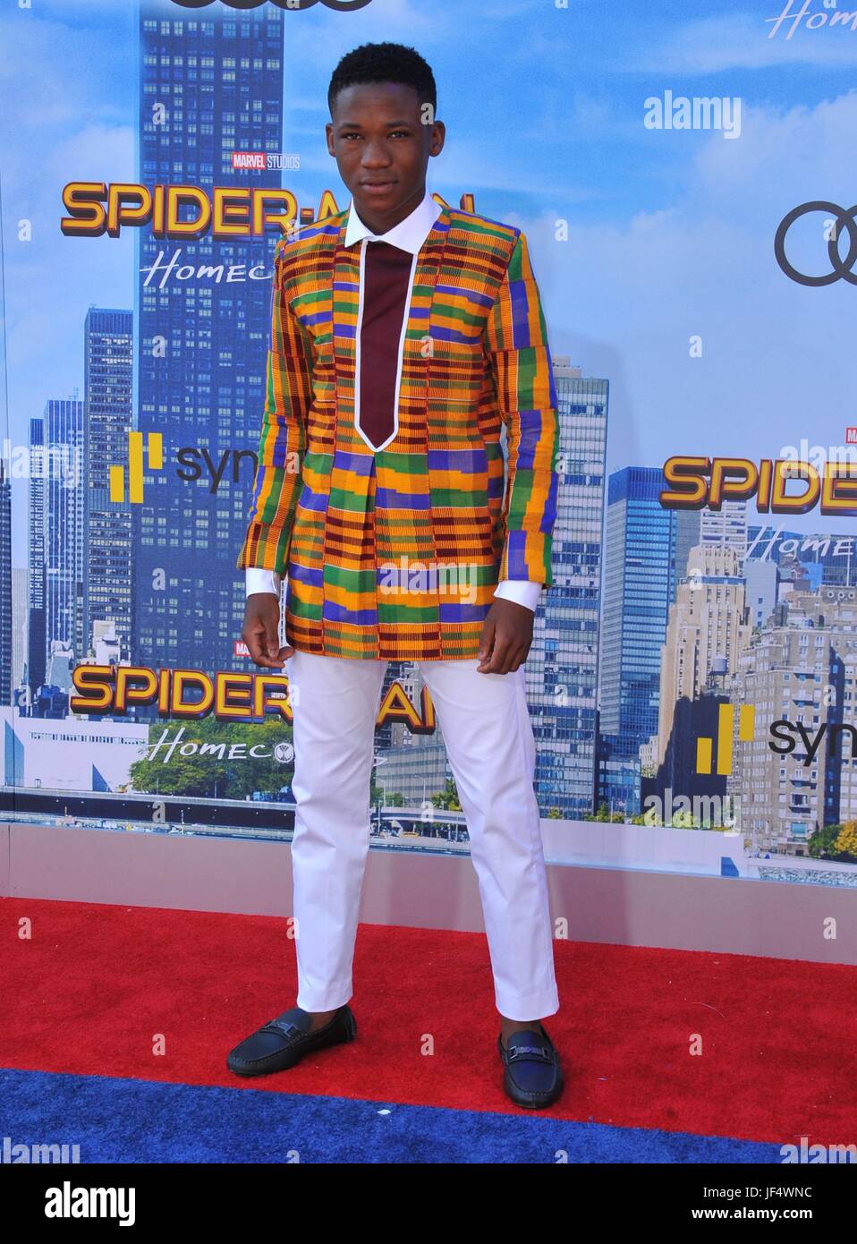 Los Angeles, CA, Stati Uniti d'America. Il 28 giugno, 2017. Abramo Attah presso gli arrivi di SPIDER-MAN: HOMECOMING Premiere, TCL teatro cinese (in precedenza Grauman's), Los Angeles, CA 28 Giugno 2017. Credito: Dee Cercone/Everett raccolta/Alamy Live News Foto Stock