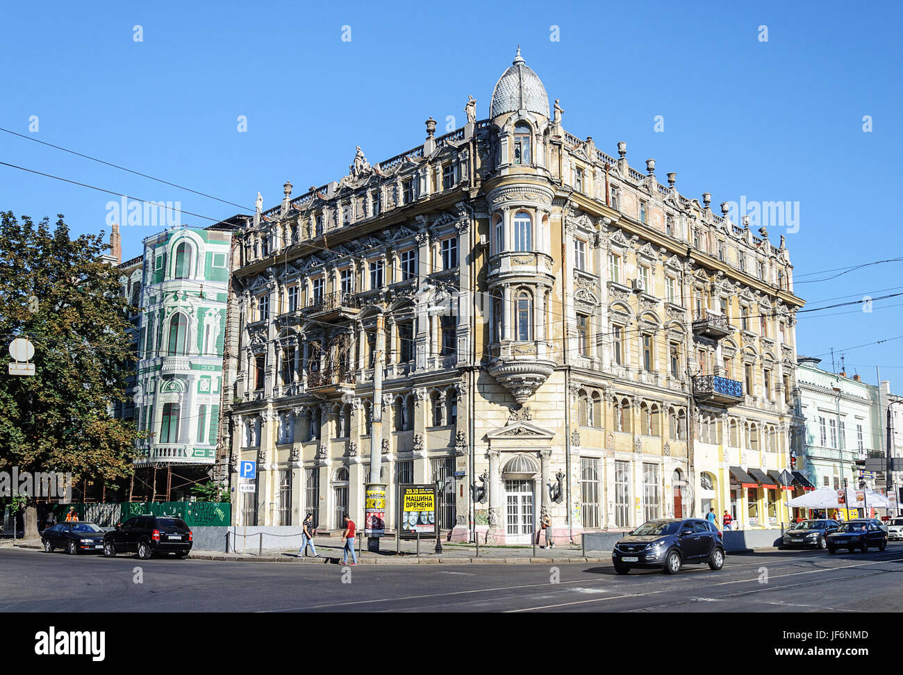 Vecchio edificio residenziale in Odessa Foto Stock
