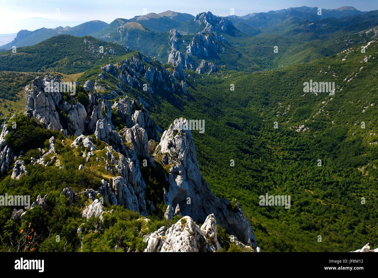 Dabarski kukovi sulla montagna Velebit, Croazia Foto Stock