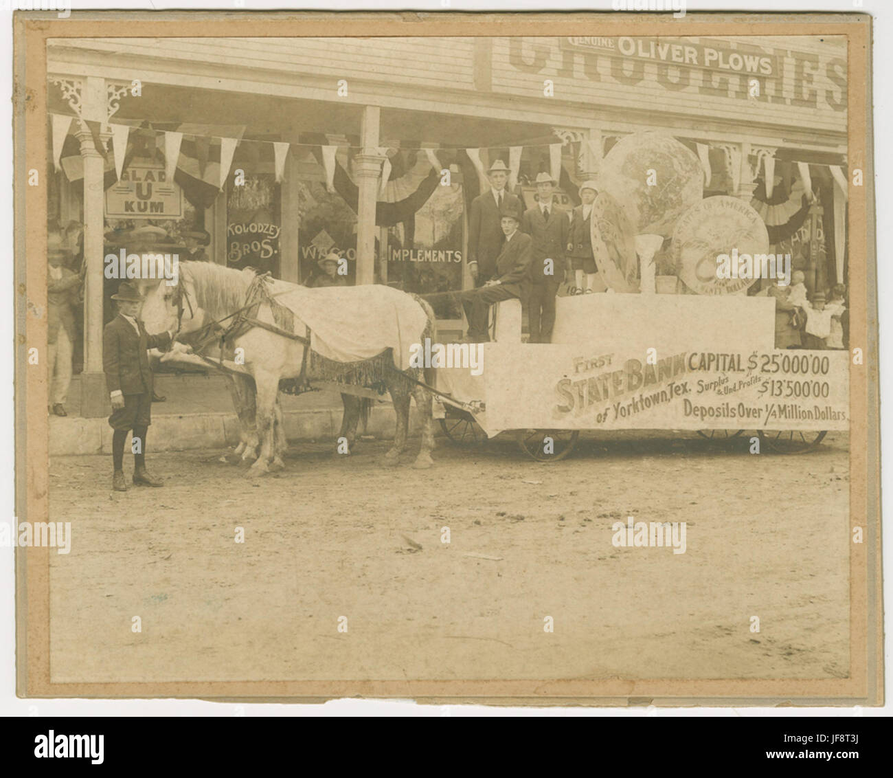 Sfilata galleggiante, prima banca di stato di Yorktown, Texas Foto Stock
