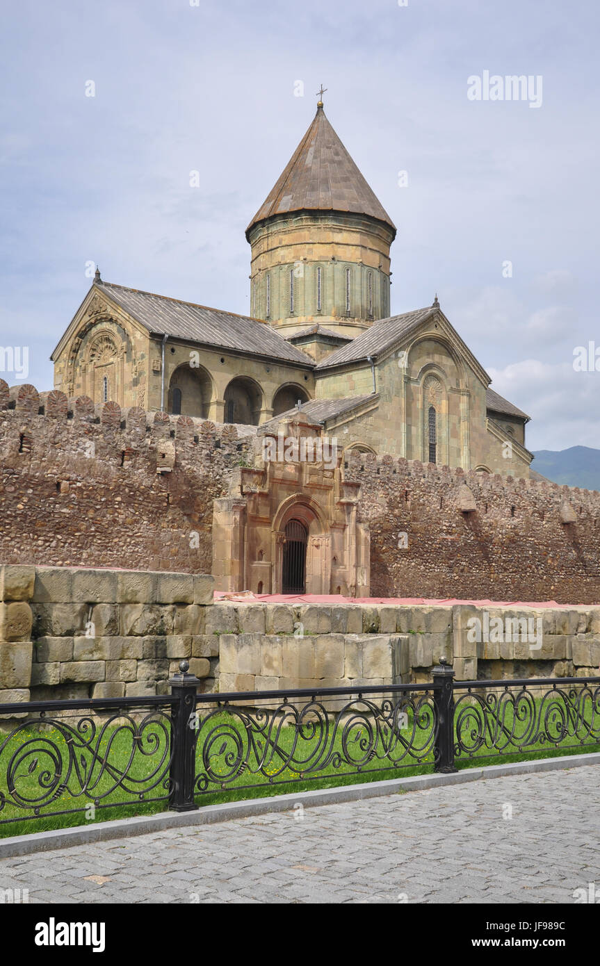 Convento completamente ristrutturato in Mtskheta, Georgia Foto Stock