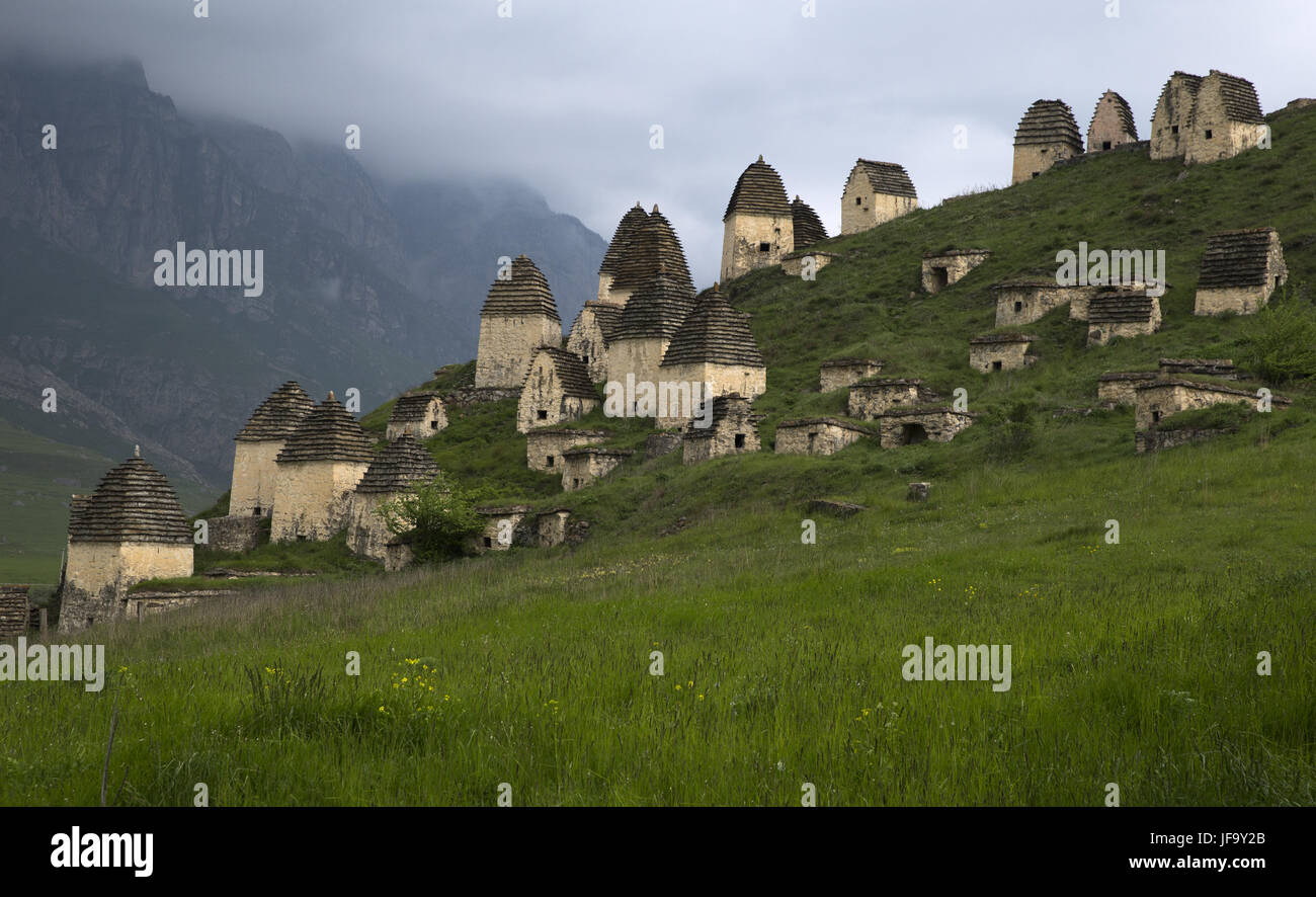 Città morta Dargavs in Ossezia del Nord Foto Stock
