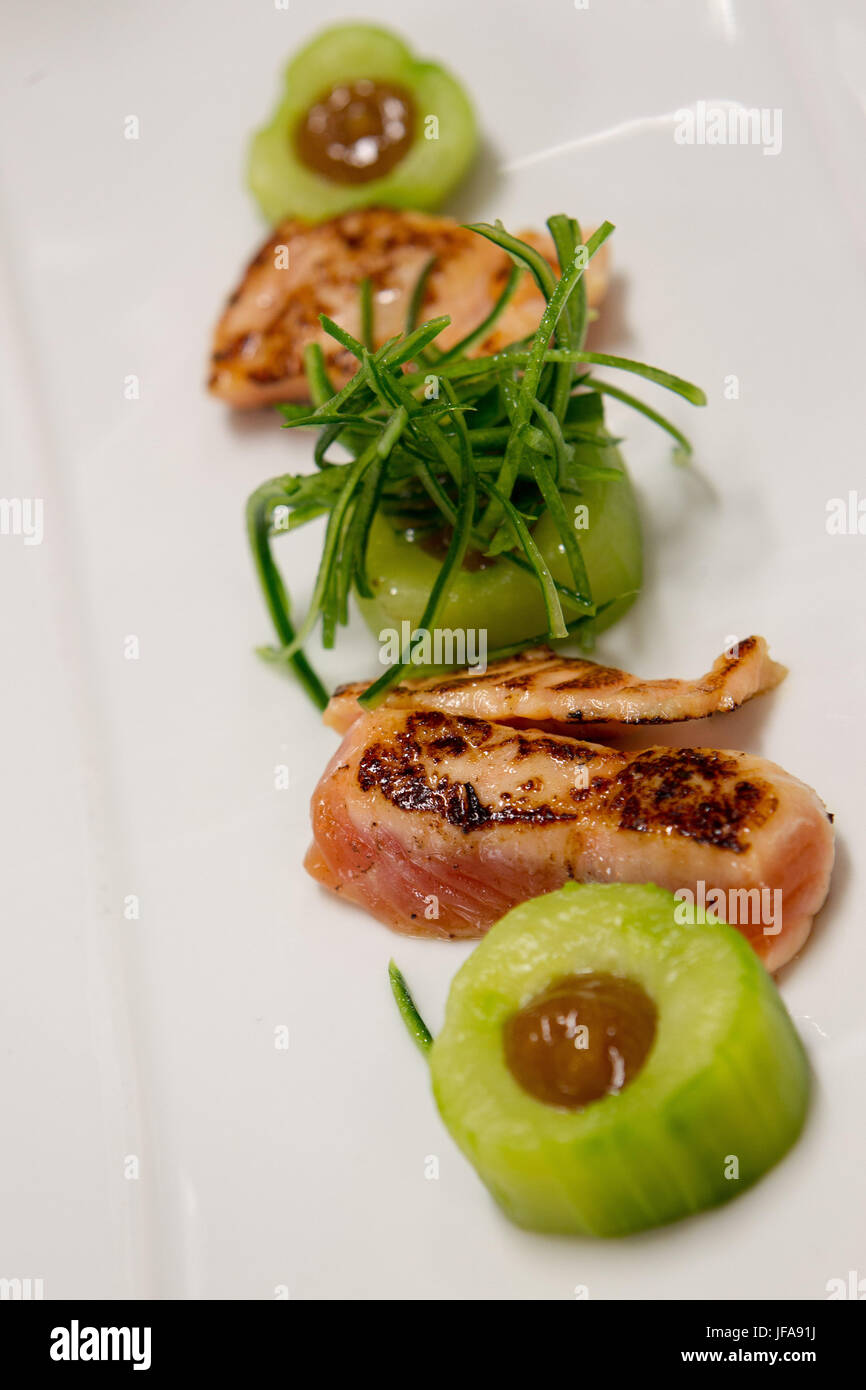 Ristorante Senderens, Alain Senderens (2 dicembre 1939 - 25 giugno 2017) è stato un leader francese chef e praticante di Nouvelle Cuisine. Le Figaro accreditato come inventore di cibo e vino abbinamenti. Foto Stock