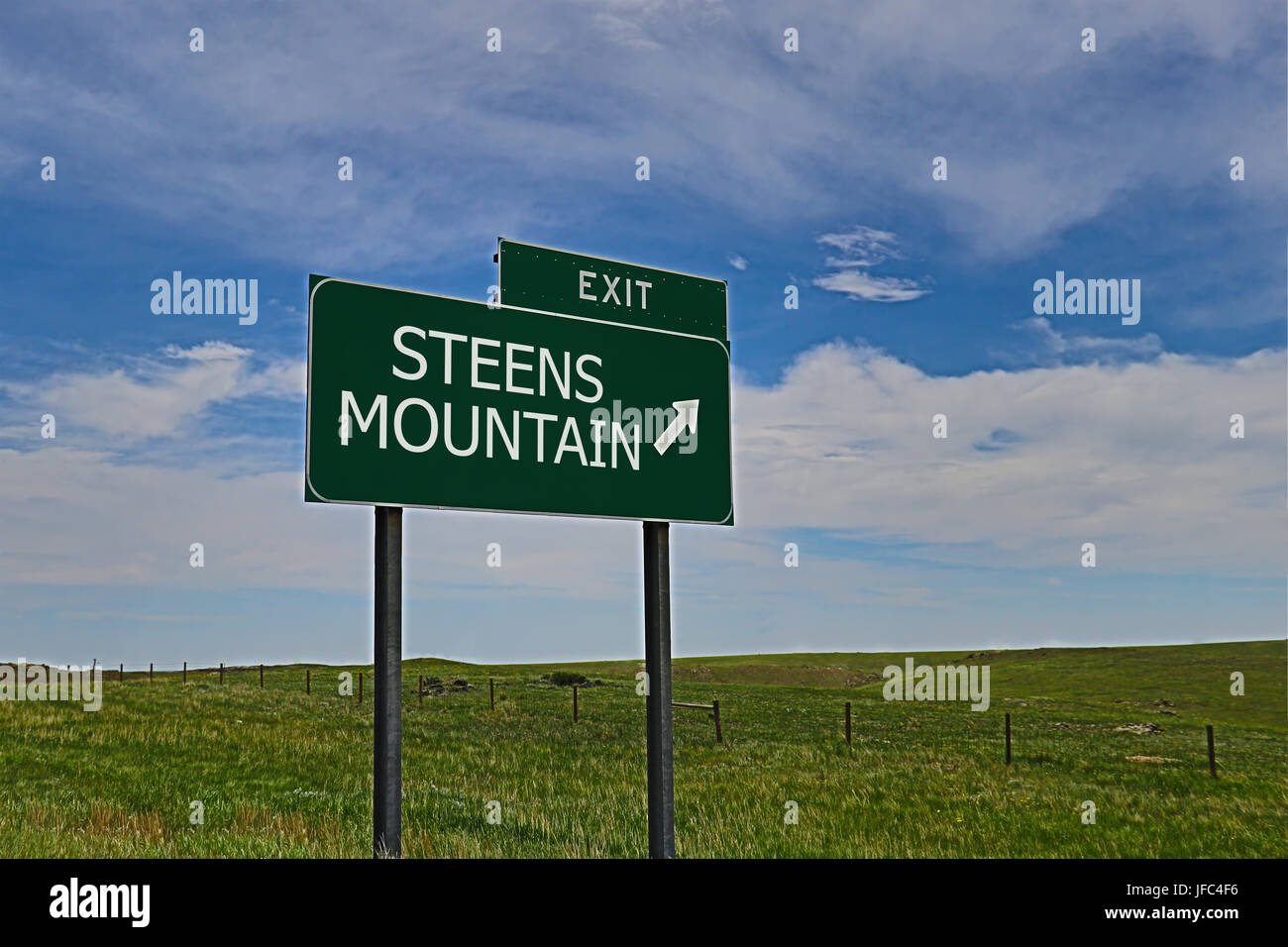 US Highway Exit segno per Steens Mountain Foto Stock