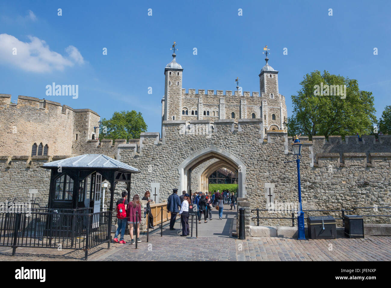 Regno Unito, Londra City, London Tower riverside ingresso Foto Stock