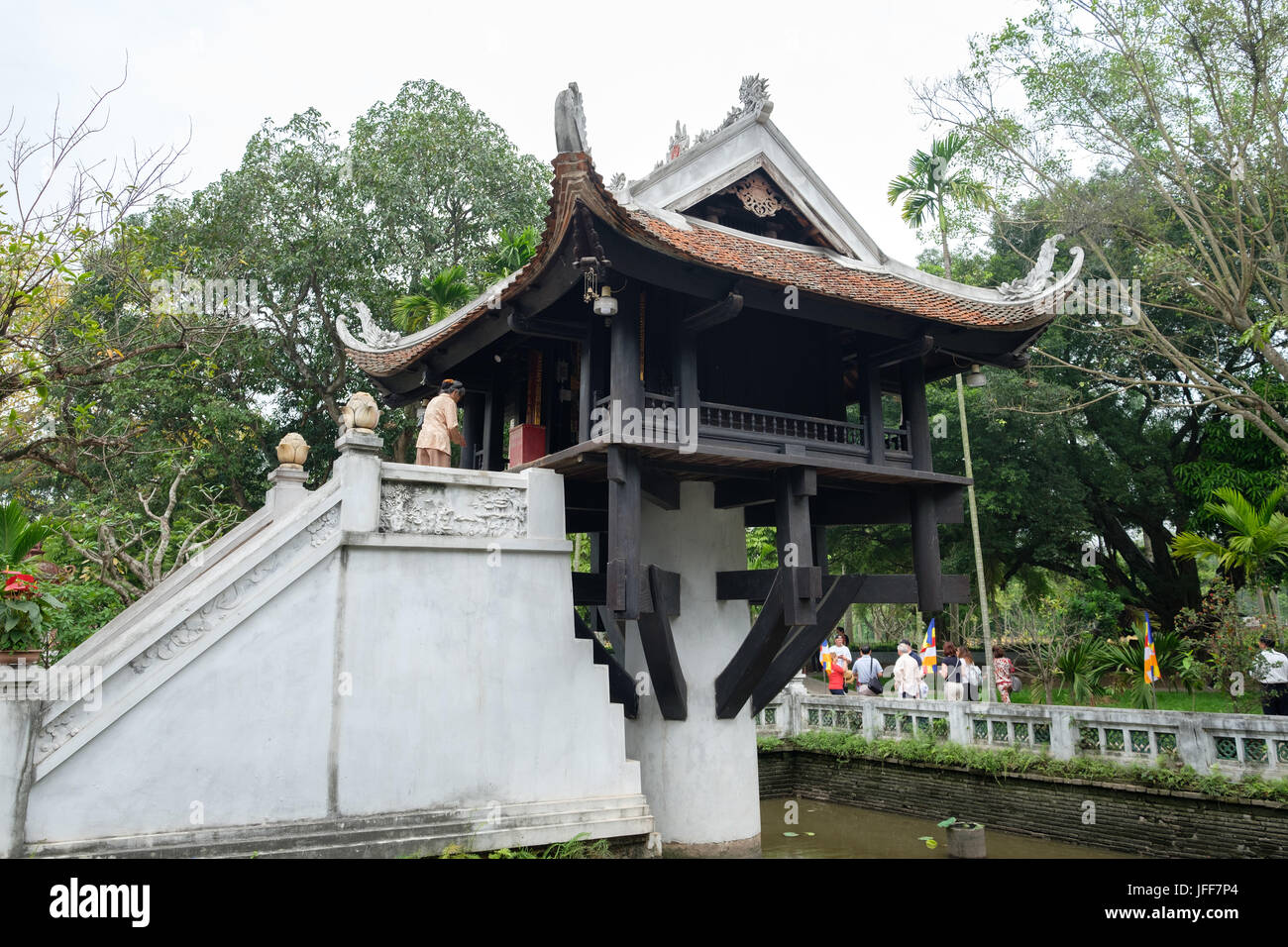 Pagoda su un pilastro ad Hanoi, in Vietnam, in Asia Foto Stock