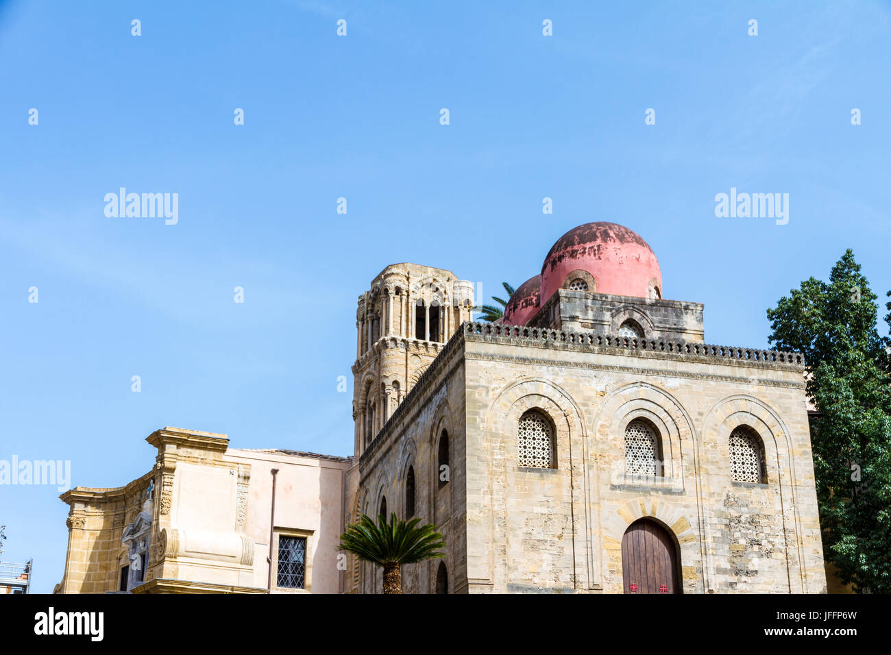 L'architettura arabo-normanna chiesa di San Cataldo in piazza Bellini, Palermo, Italia Foto Stock