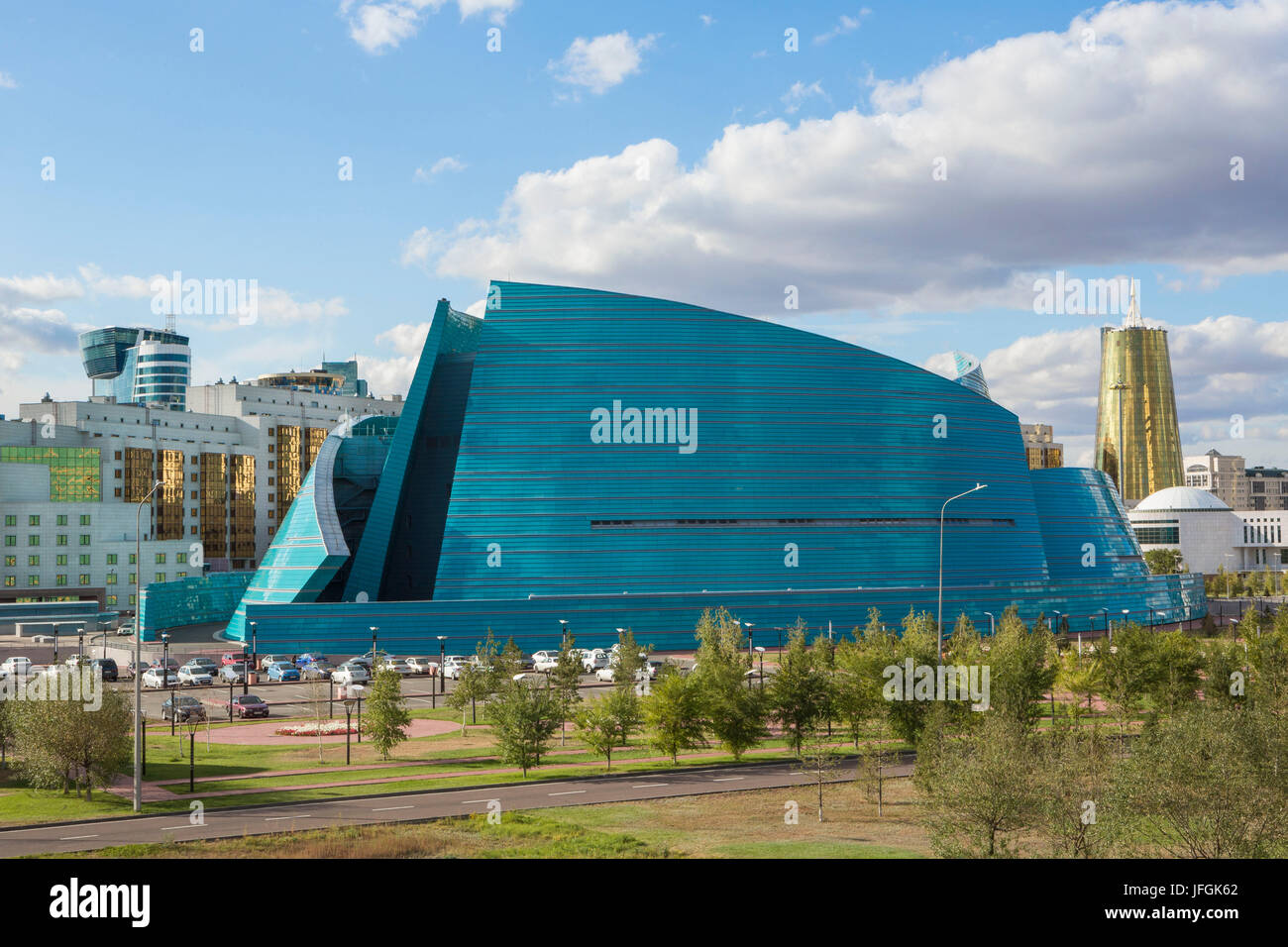 Il Kazakistan, Astana City, Nuova città amministrativa, membro Auditorium Edificio, Manfredi architetto Foto Stock