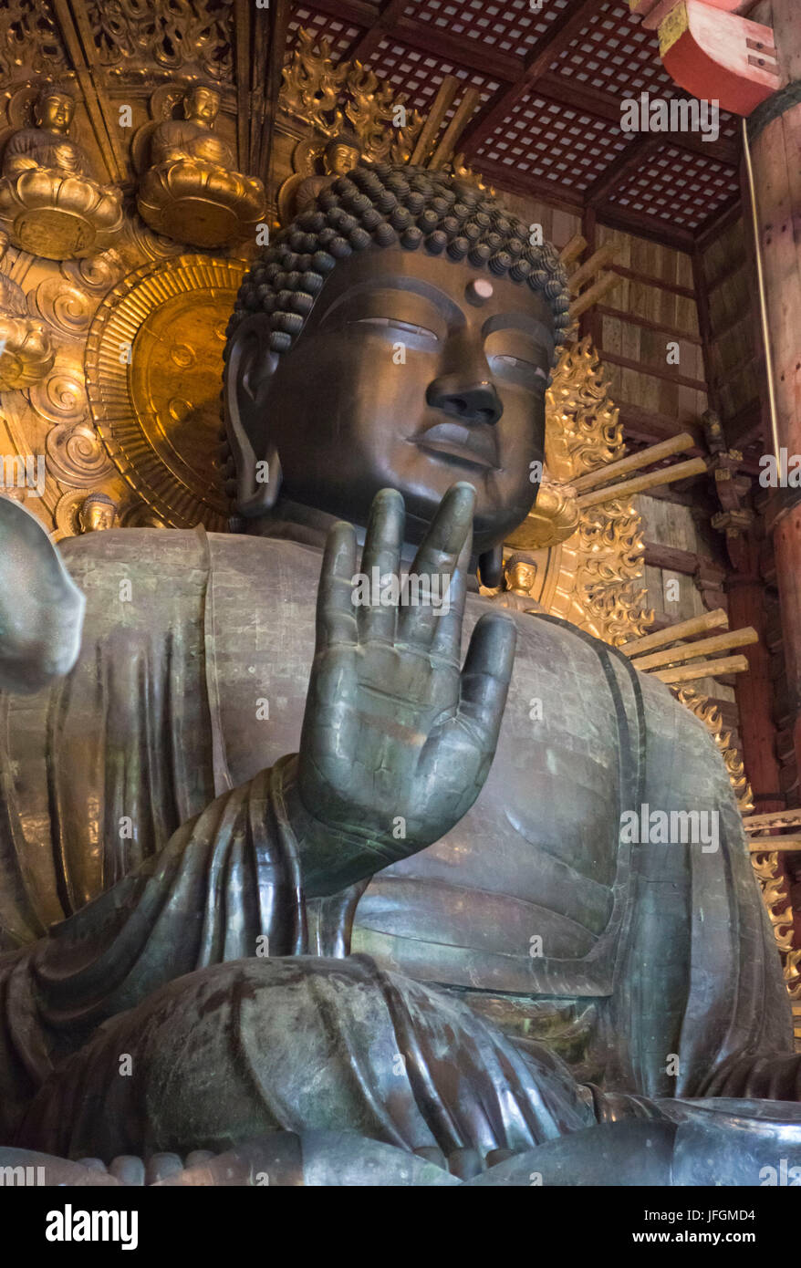 Giappone, Kansai, Nara City, Tempio di Todai-ji, Patrimonio Mondiale dell'UNESCO, il Grande Buddha (Daibutsu) Foto Stock
