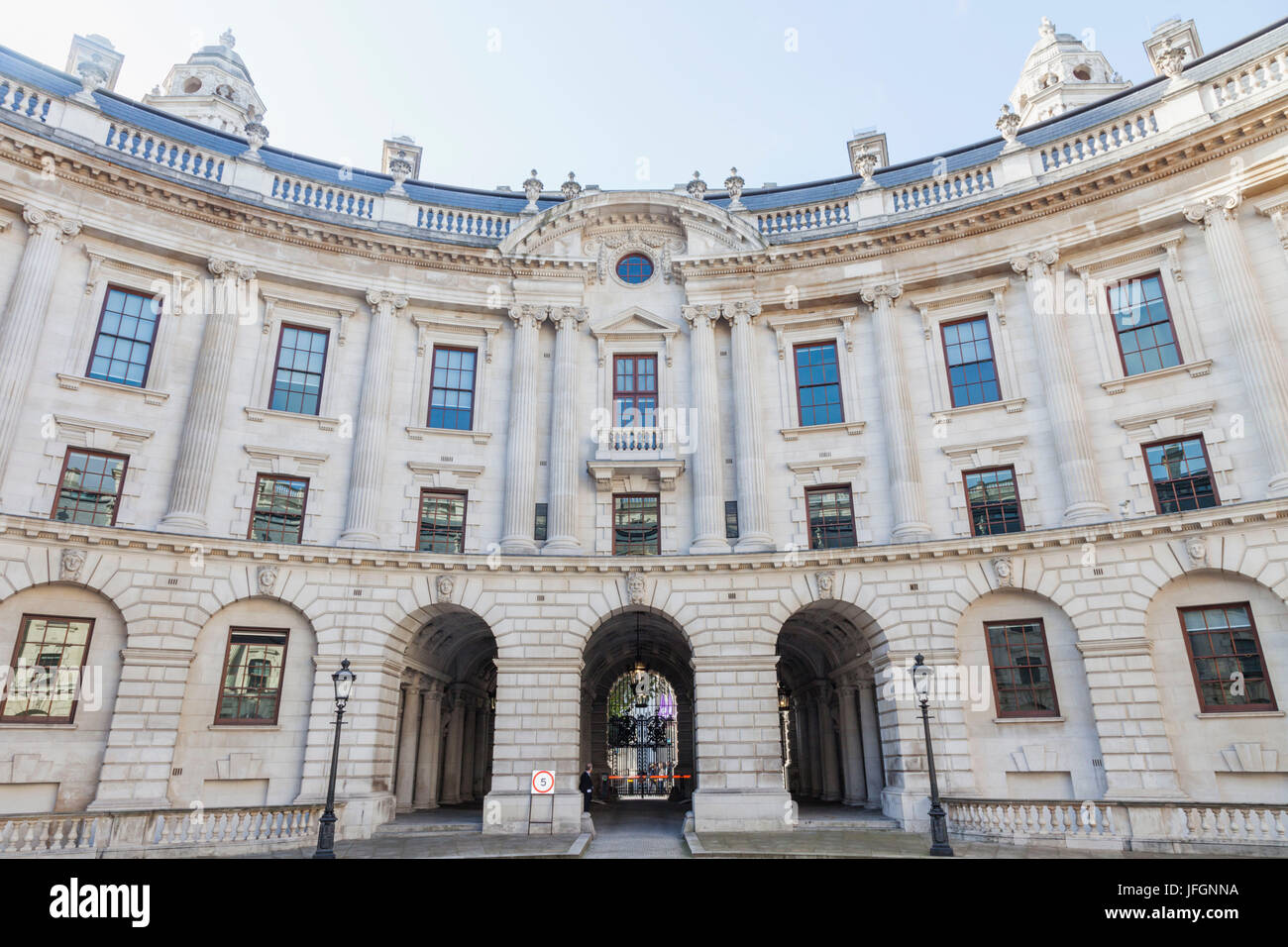 Inghilterra, Londra, Whitehall, HM edificio del Tesoro Foto Stock