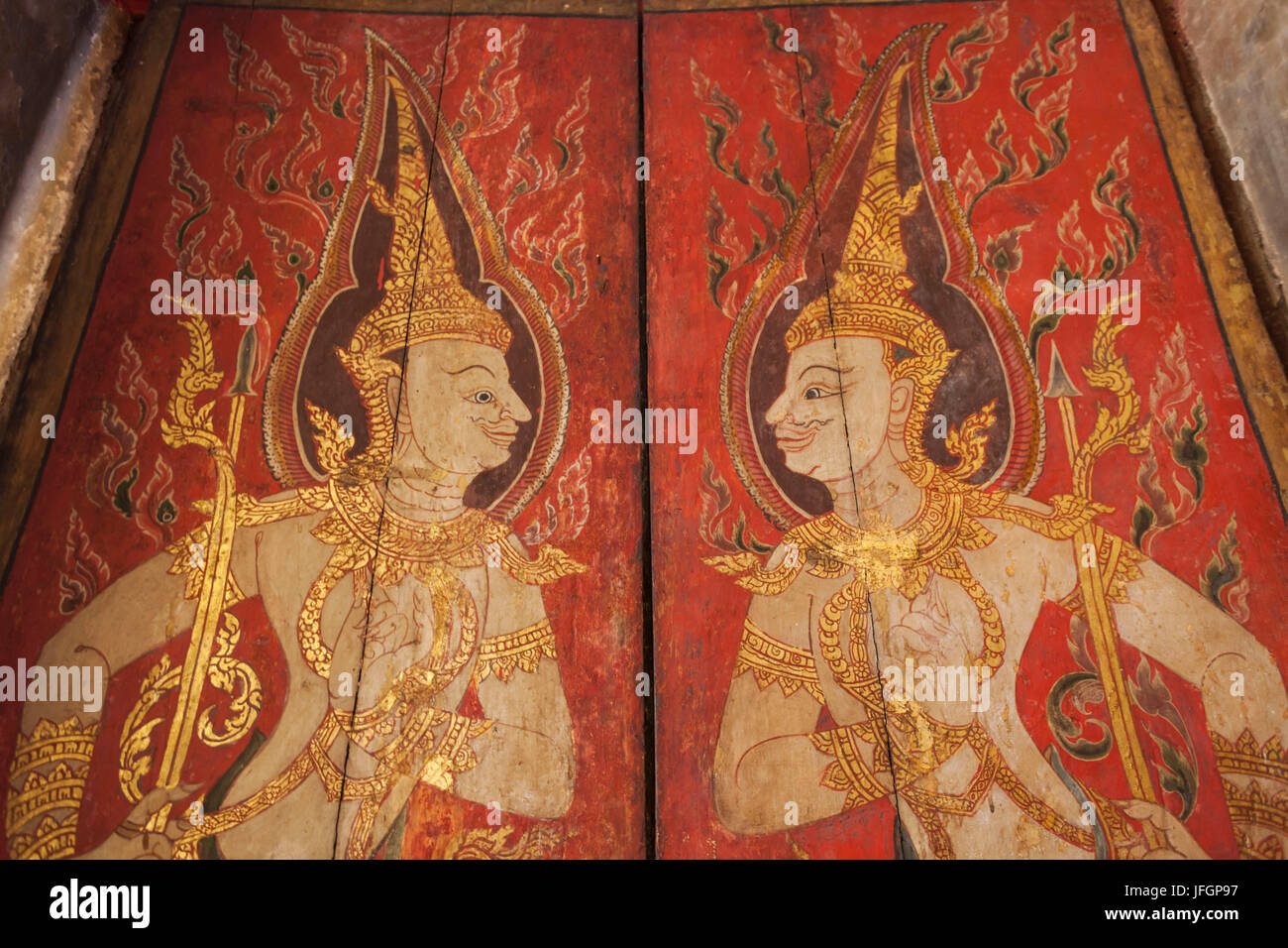 Thailandia, Bangkok, Museo Nazionale di Bangkok, la Cappella Bhuddhaisawan, Porta raffigurante scena del Ramayana Foto Stock