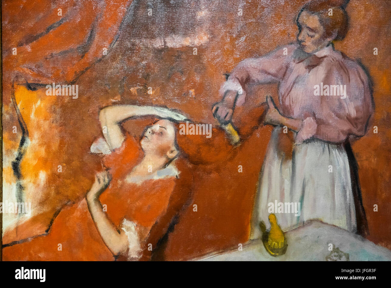 Inghilterra, Londra, Trafalgar Square e la Galleria Nazionale di Pittura, intitolato "la pettinatura dei capelli (La Coiffure)" di Degas Foto Stock