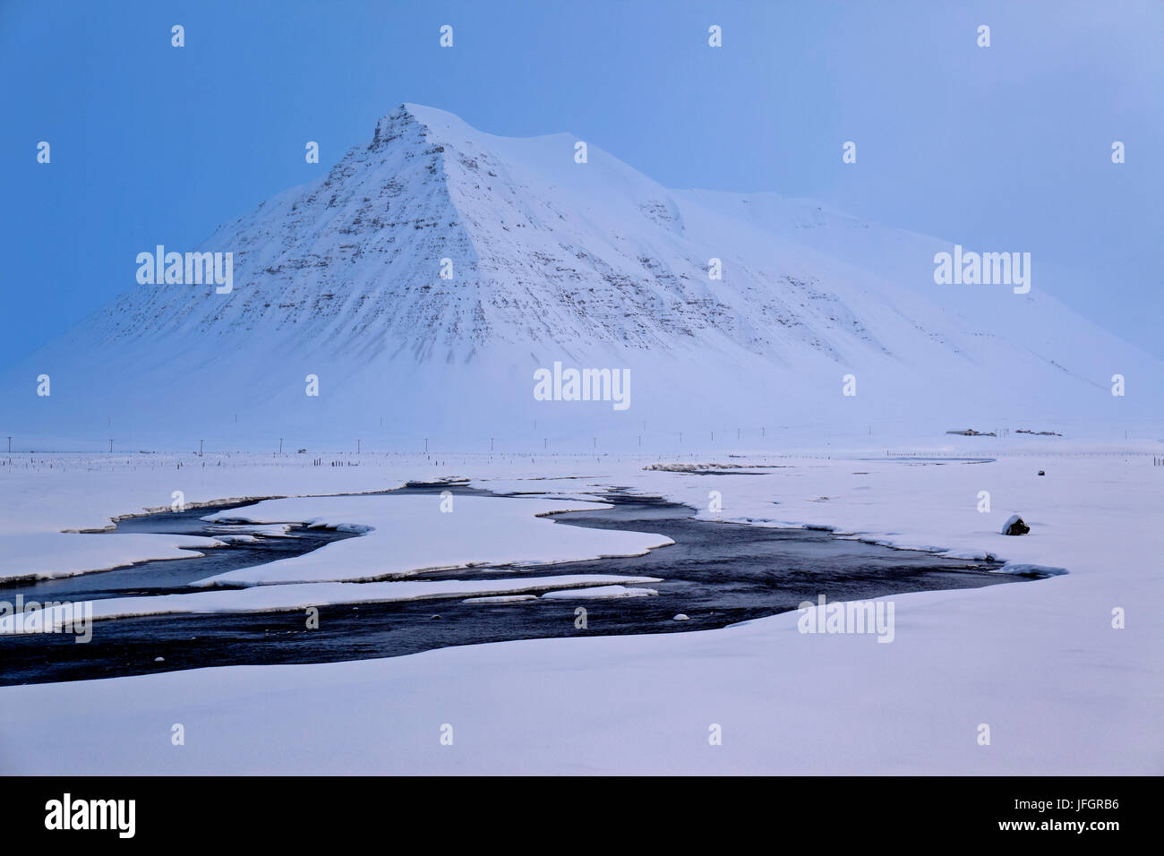 L'Islanda, a ovest di fiordi, paesaggio invernale nel Dyrafjördur vicino Pingeyri Foto Stock