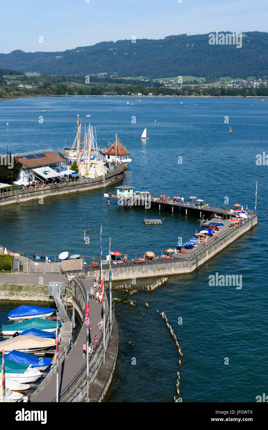 Vista del faro sul porto di Lindau e Romano bagno, Lago di Costanza, bavaresi, Germania Foto Stock