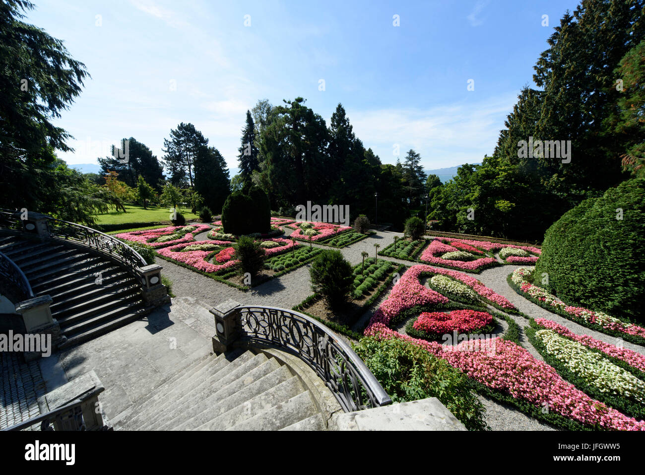 Giardino della villa Alwind nel vicino lago di Lindau, Lago di Costanza, bavaresi, Germania Foto Stock