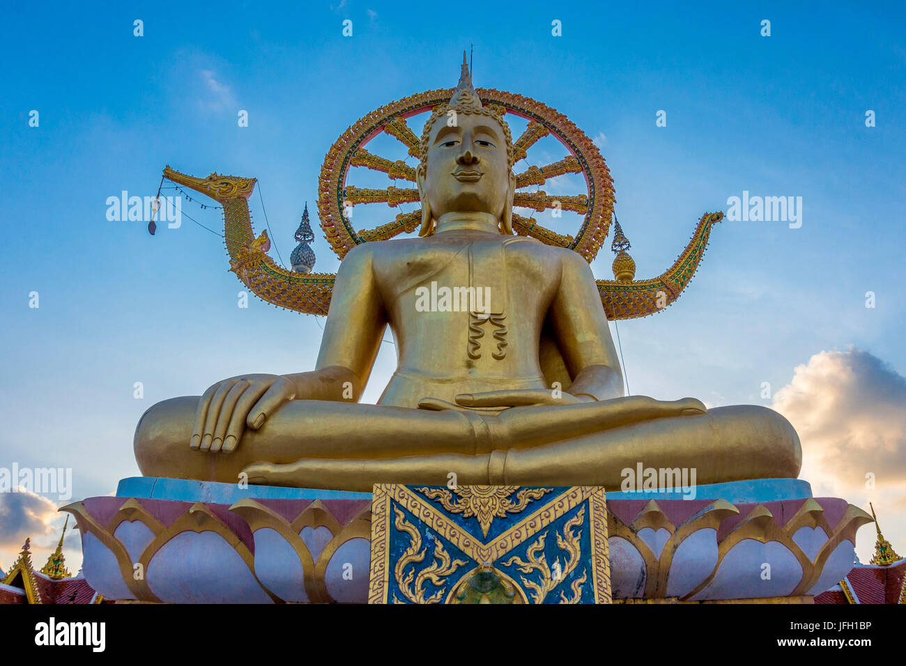 Big Buddha a Ko Samui, Wat Phra Yai, isola di Ko Samui, Thailandia, Asia Foto Stock